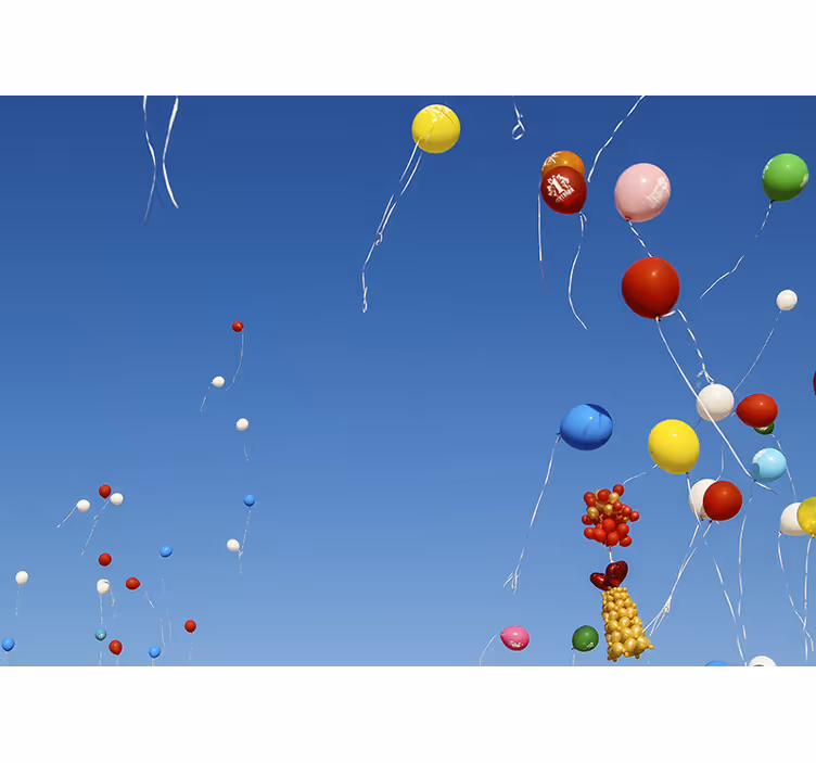 Children room roller blind bright balloons in sky - TenStickers