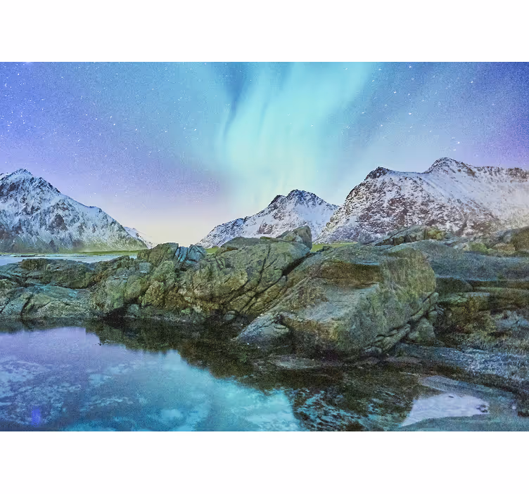 Landscape mural wallpaper northern lights reflection - TenStickers
