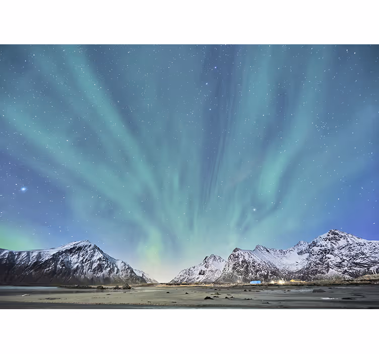 Mountain wall mural northern lights adventure - TenStickers