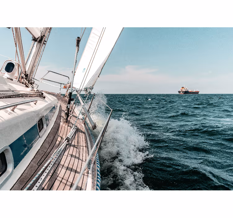 Sea mural sailing adventure - TenStickers