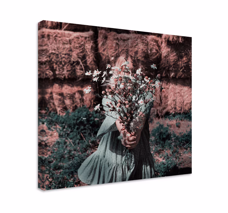Flowers canvas girl with blooms - TenStickers