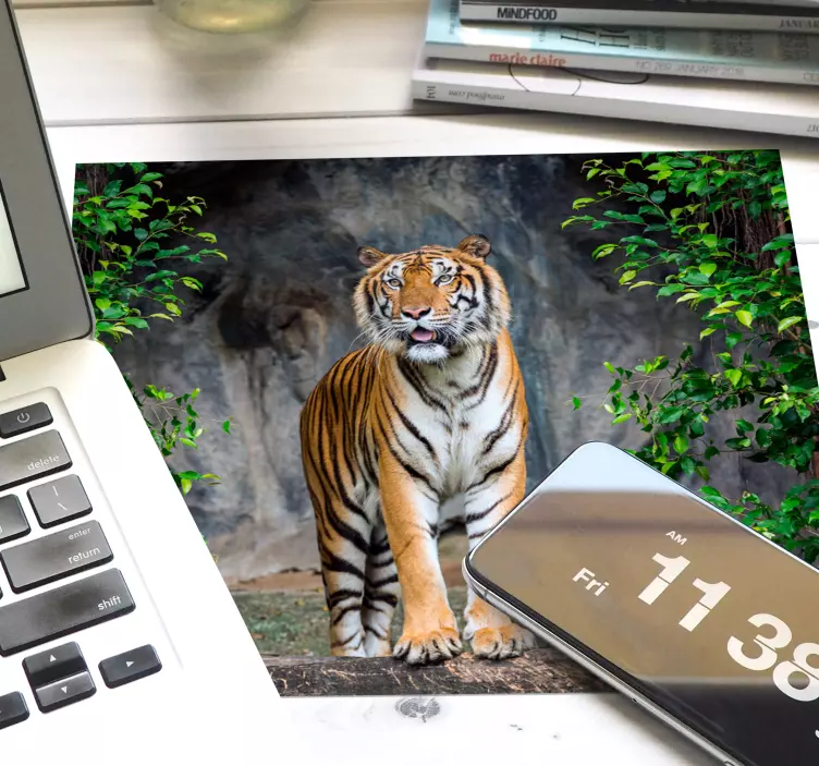 Majestic Tiger original mouse pad - TenStickers