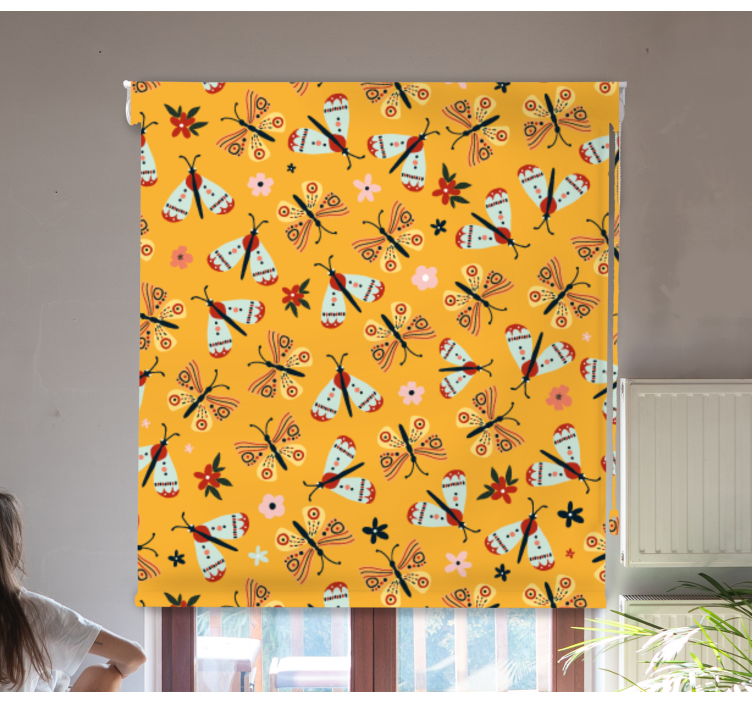 Yello traditional design butterfly roller blind - TenStickers