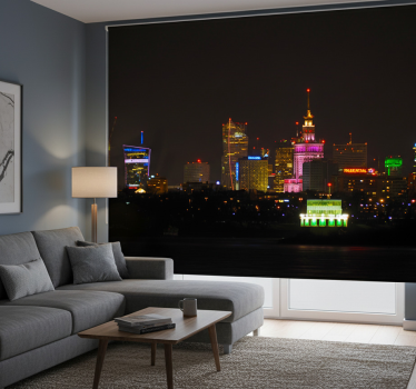 Living room roller blind warsaw at night - TenStickers