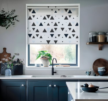 Minimalistic triangle pattern nordic roller blind - TenStickers