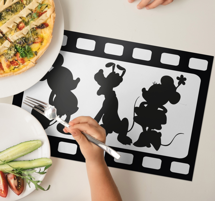 Mickey and Minney and Pluto children placemats - TenStickers