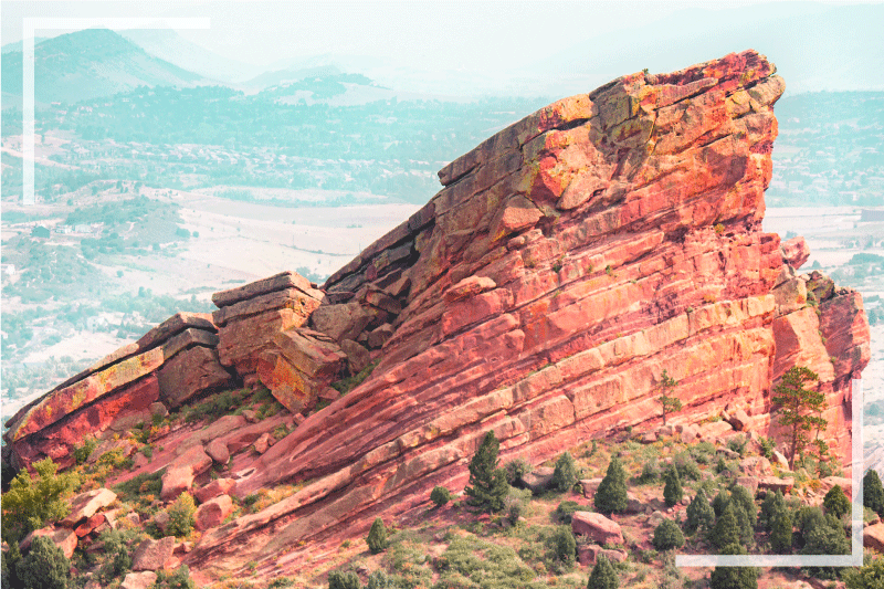 Modern placemat majestic rock formation design - TenStickers