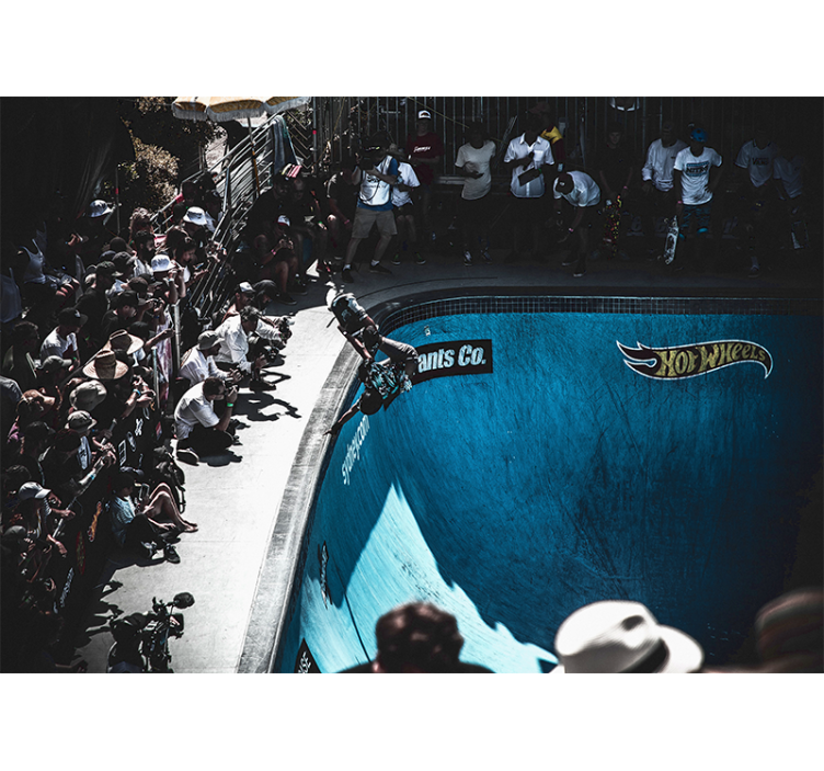 Skateboarder Performing Trick vehicle mural - TenStickers