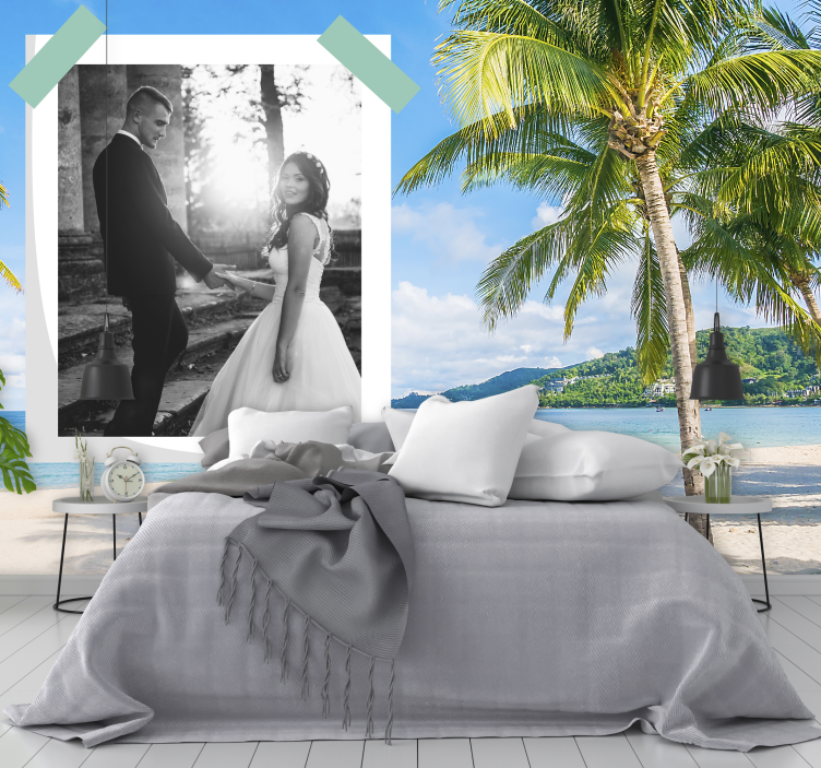 Love wall mural couple beach moment - TenStickers