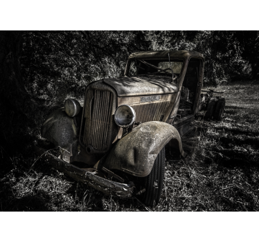 Rusty Vintage Truck vehicle mural - TenStickers