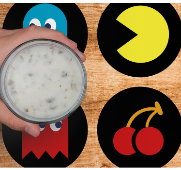 Pac Man game set geeky coasters - TenStickers