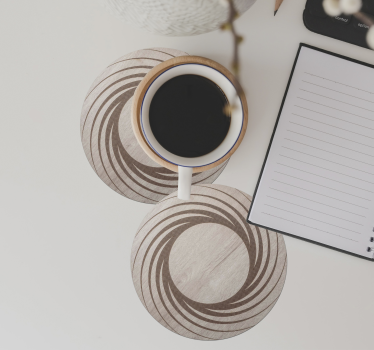 Coasters with natural circular patterns - TenStickers