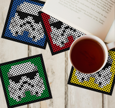 Colourful robot face geeky coasters - TenStickers