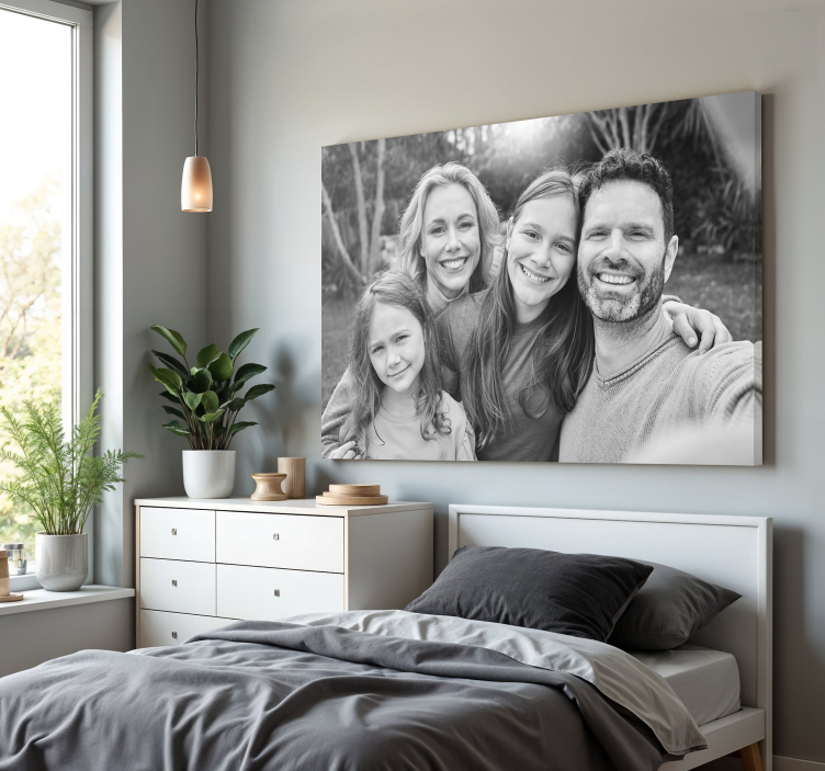 Personalized family canvas - TenStickers