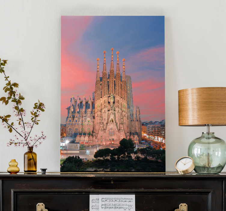 Cityscape wall art sagrada familia sunset - TenStickers