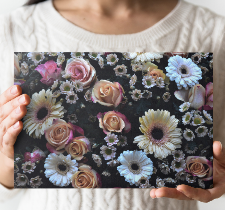 Flowers canvas beautiful floral arrangement - TenStickers