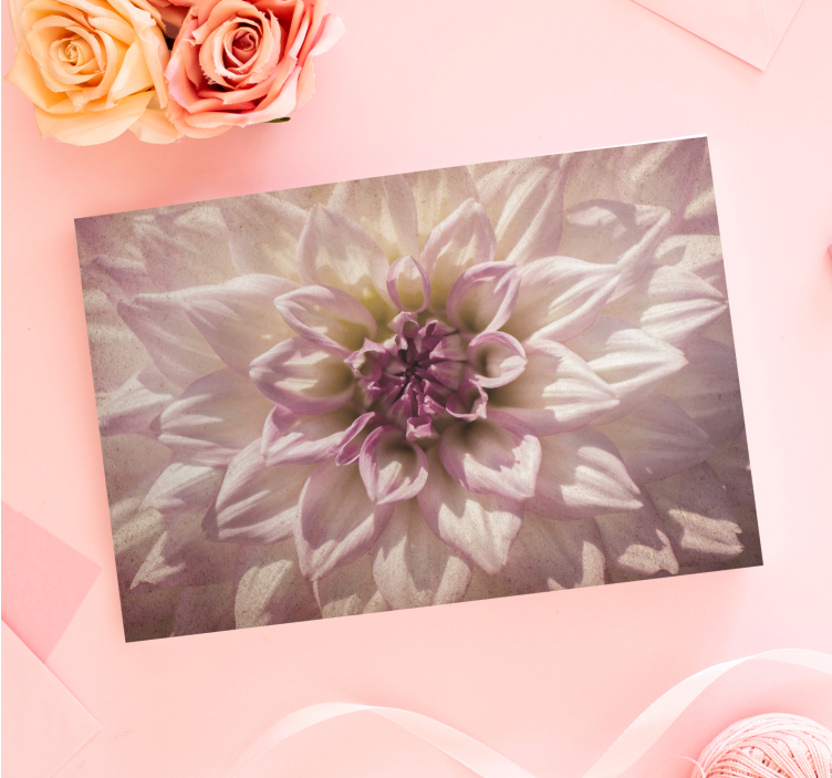 Flowers canvas delicate floral centerpiece - TenStickers