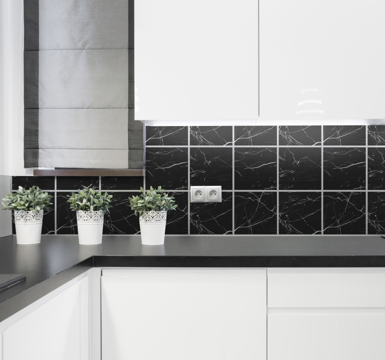 Black marble veins tile sticker - TenStickers
