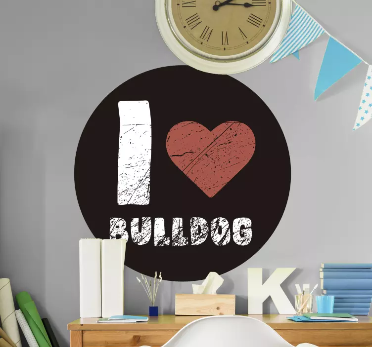 LOVE BULLDOG pet wall sticker - TenStickers
