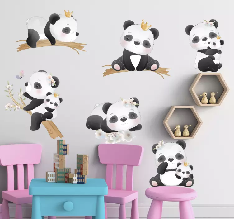 Panda life wild animal decal - TenStickers