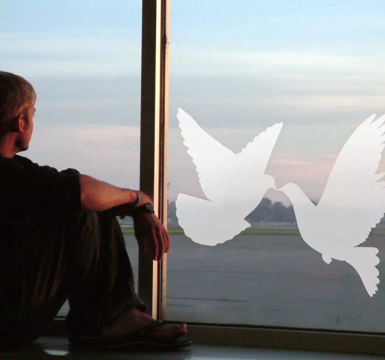 Silhoutte Doves Decal - TenStickers
