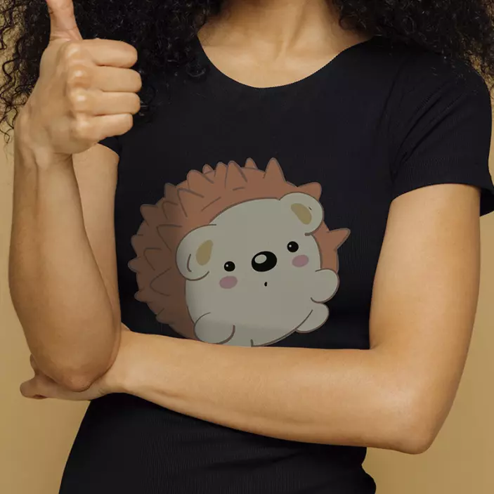 Baby brown hedgehog t-shirt - TenStickers