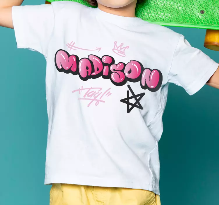 Pink cool lettering graffiti shirt - TenStickers