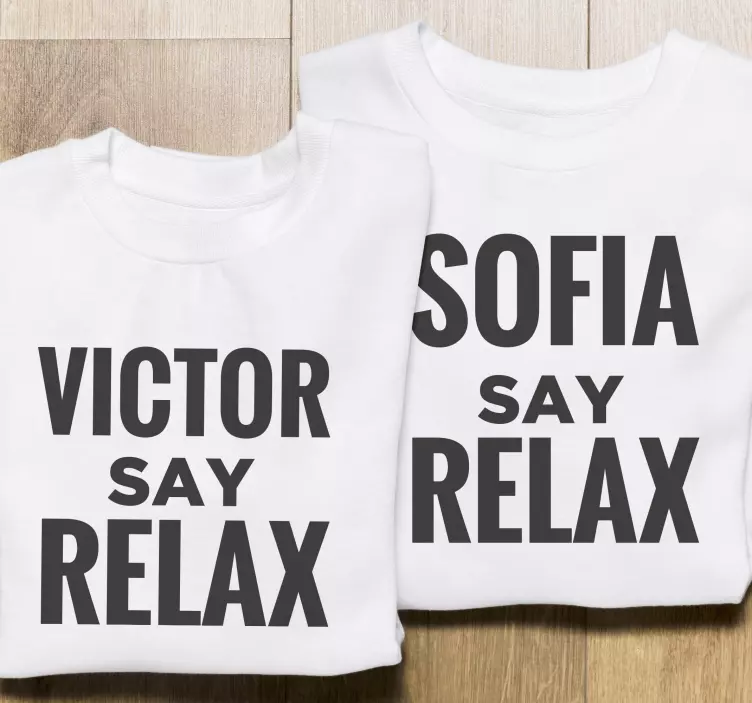 Relax matching T-shirts with name - TenStickers