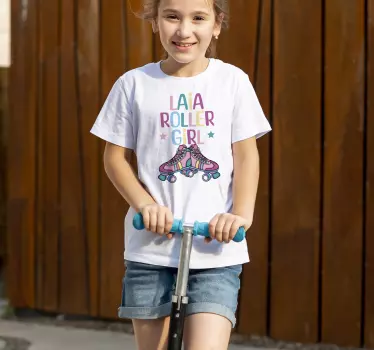 Roller girl T-shirt with personalised name - TenStickers