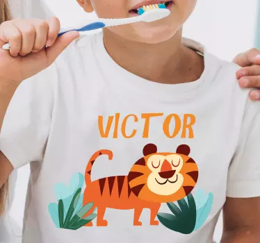 Cute tiger for boy with name Baby t-shirt - TenStickers