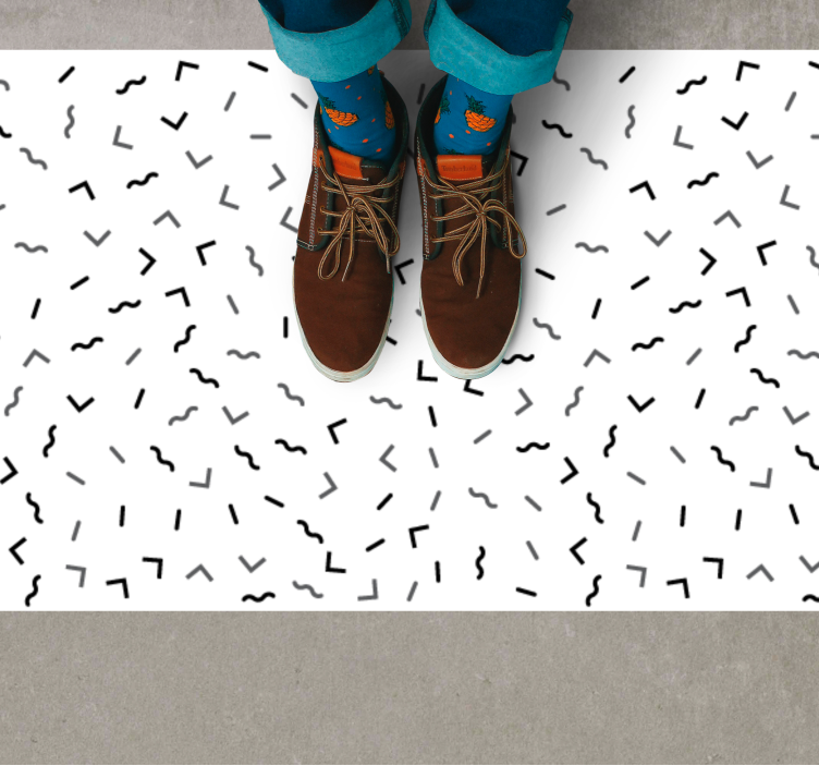 Black pattern with lines vintage rug - TenStickers