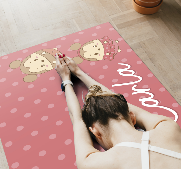 Baby mice with name vinyl rug - TenStickers