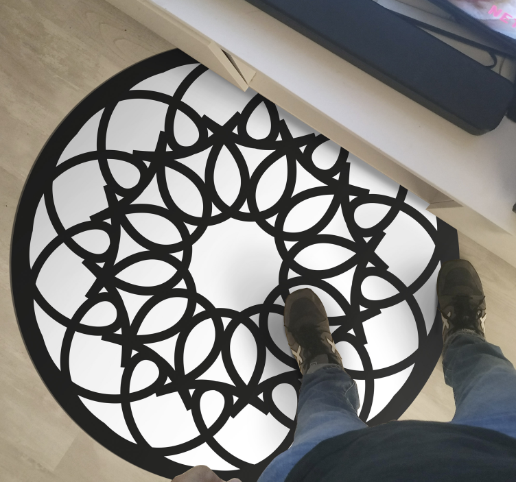 Intricate Black Pattern mandala vinyl rug - TenStickers