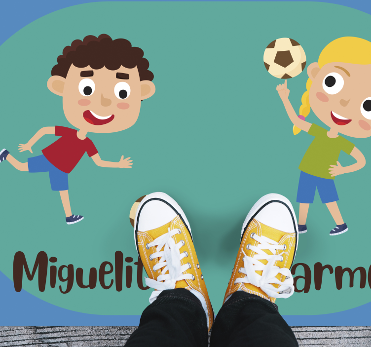 Kids playing football with name vinyl rug - TenStickers