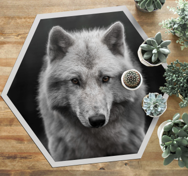 Alpha Wolf on black  animal mat - TenStickers