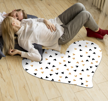 golden and black hearts minimal vinyl carpet - TenStickers