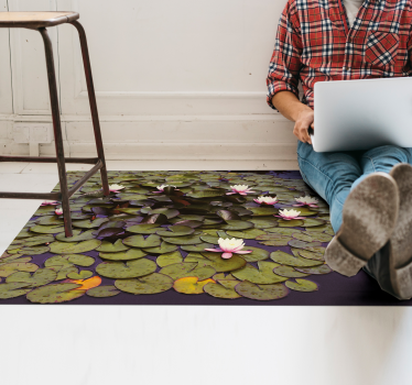 Lotus in pond flower rug - TenStickers