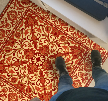 Red old-school pattern retro rug - TenStickers