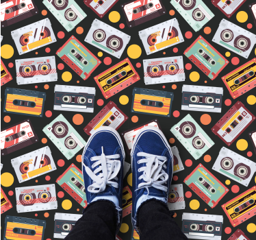 Textured vinyl rug in retro cassette design - TenStickers