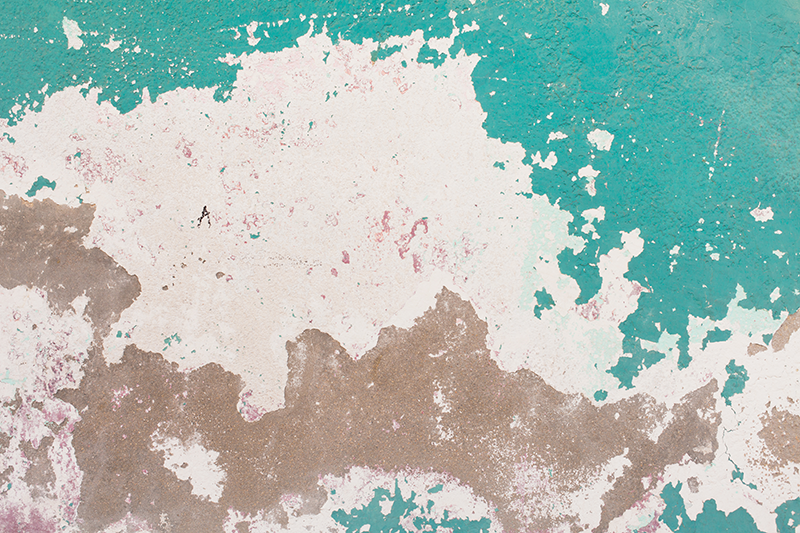 Textured vinyl rug with distressed wall design - TenStickers