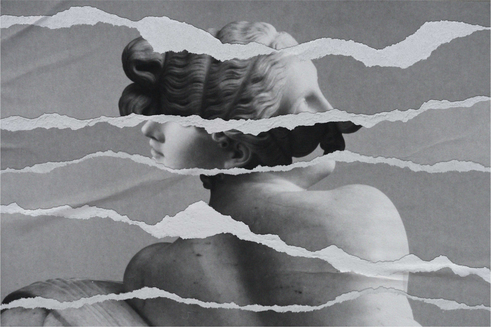 Greek statue image in torn paper style rug - TenStickers