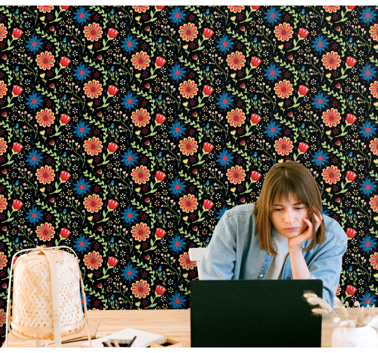 Floral Patterned Accent flower wallpaper - TenStickers